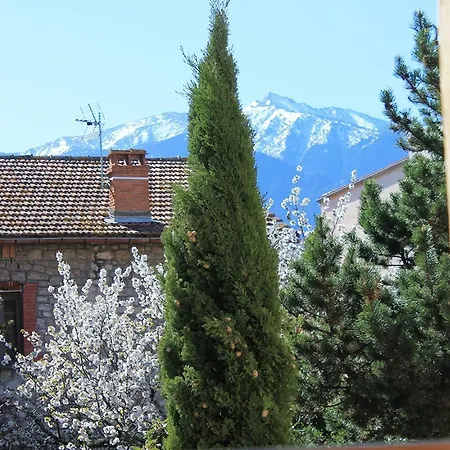Les Loges De La * Prades (Pyrenees-Orientales)